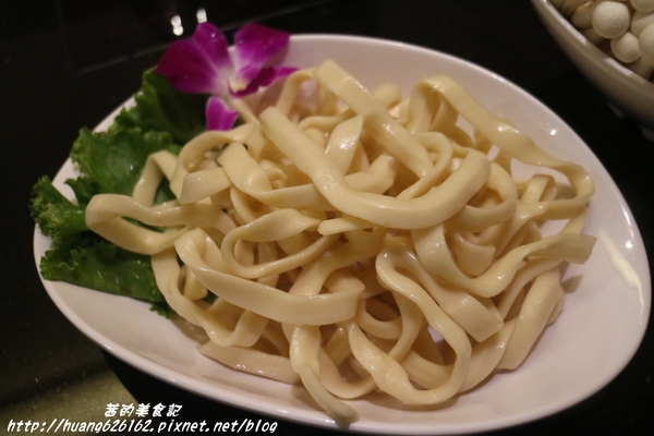 淘鮮鍋物:【新北新店區】超鮮養生鍋『淘鮮鍋物』羊肉鍋/海陸鍋/捷運大坪林~