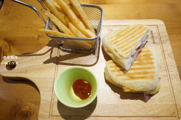 1023 捷克廚房_6903_结果.jpg