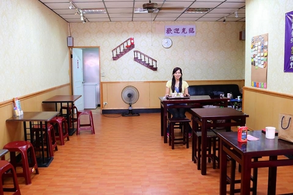 林口忠孝米苔目(桃園店):【桃園美食】桃園忠孝熱甜湯~愛吃燒仙草的人請注意囉/冬天來碗熱呼呼的紅豆湯和燒仙草賞讚啦~