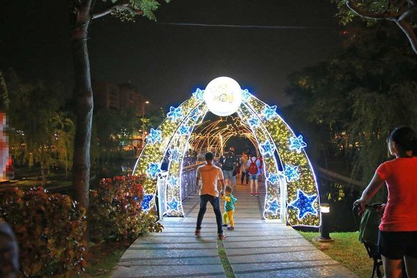 【板橋旅遊】2016新北市歡樂耶誕城-聖誕點燈活動