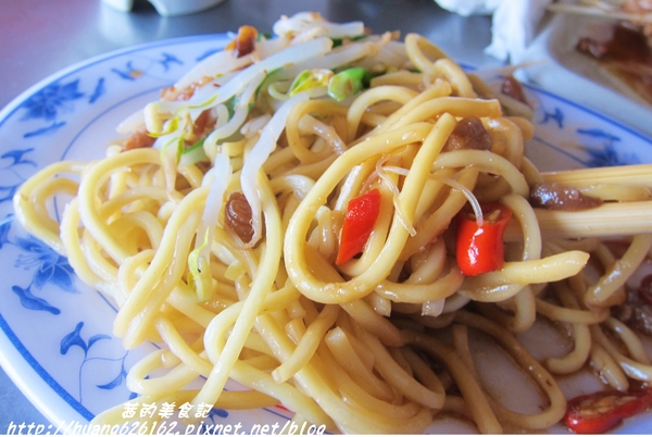 北港蘇蝦仁羹:【新北三重區】祖傳二代『北港蘇蝦仁羹』三重巷弄銅板美食/蝦仁羹/魯肉飯/滷大腸頭