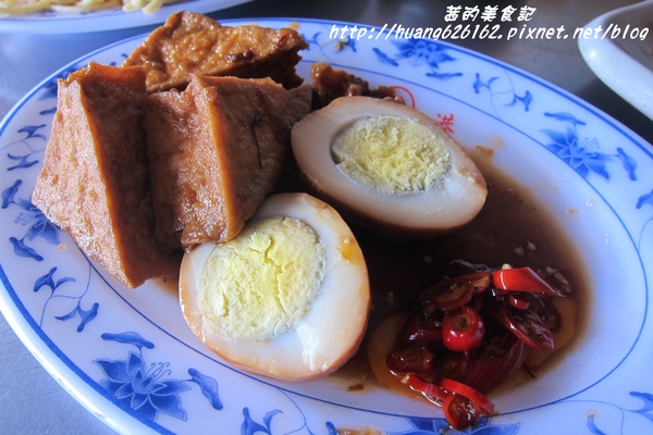 北港蘇蝦仁羹:【新北三重區】祖傳二代『北港蘇蝦仁羹』三重巷弄銅板美食/蝦仁羹/魯肉飯/滷大腸頭