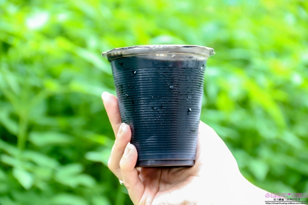 恩典號行動早餐車:【早餐推薦】☼恩典號行動早餐車☼龍眼木碳現烤吐司,口感香酥,人氣花生豬排吐司、蘋果雞肉吐司好好吃呀!♥♥