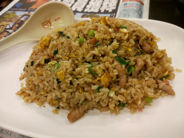 湘記麵館(原進化路龍興小館):【食記】台中傅家湘記麵館@北區科博館&803醫院&健行國小 : 種類多元,價格尚可,不過我只推炒飯