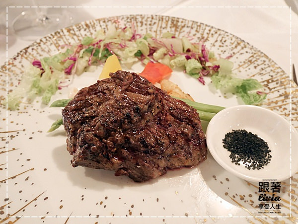 1107-勻淨湖景觀餐廳民宿59