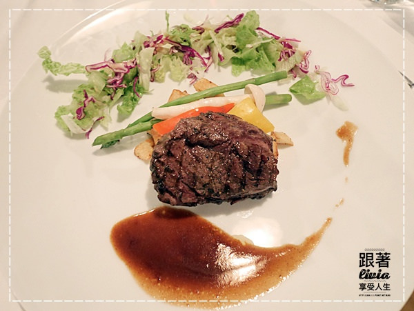 1107-勻淨湖景觀餐廳民宿57