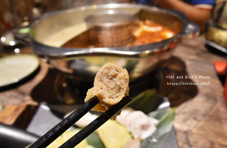 台中一鼎豐麻辣火鍋漢口路42