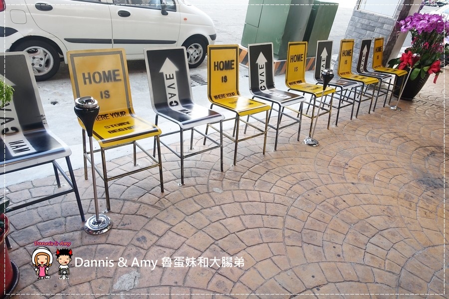 20161106《台中北區火鍋新開幕》一鼎豐麻辣香。道地四川麻辣口味。鴨血豆腐鍋底無限續。養生黑豆茶。火山爆發沙朗牛︱工業風裝潢好拍照聚餐好選擇 （影片） (18).jpg