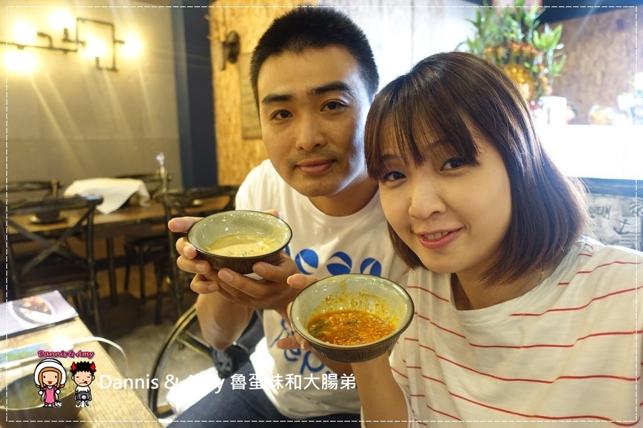 20161106《台中北區火鍋新開幕》一鼎豐麻辣香。道地四川麻辣口味。鴨血豆腐鍋底無限續。養生黑豆茶。火山爆發沙朗牛︱工業風裝潢好拍照聚餐好選擇 （影片） (58).jpg