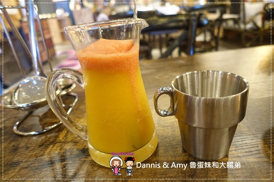 20161106《台中北區火鍋新開幕》一鼎豐麻辣香。道地四川麻辣口味。鴨血豆腐鍋底無限續。養生黑豆茶。火山爆發沙朗牛︱工業風裝潢好拍照聚餐好選擇 （影片） (39).jpg