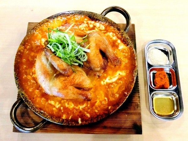 OMAYA春川炒雞(林口店)：OMAYA春川炒雞  林口店