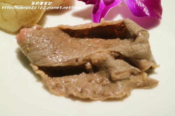 好食多涮涮屋(大安店)：【台北大安區】東區鍋物推薦『好食多涮涮屋大安店』大推無骨牛小排/極黑和牛/天使紅蝦/日本北海道干貝