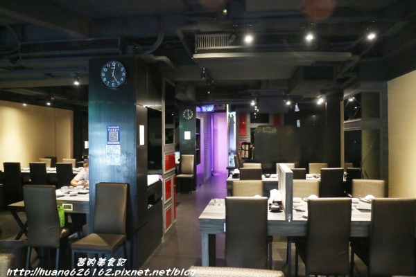 好食多涮涮屋(大安店)：【台北大安區】東區鍋物推薦『好食多涮涮屋大安店』大推無骨牛小排/極黑和牛/天使紅蝦/日本北海道干貝