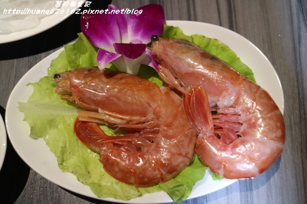 好食多涮涮屋(大安店)：【台北大安區】東區鍋物推薦『好食多涮涮屋大安店』大推無骨牛小排/極黑和牛/天使紅蝦/日本北海道干貝