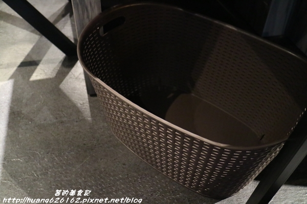 好食多涮涮屋(大安店)：【台北大安區】東區鍋物推薦『好食多涮涮屋大安店』大推無骨牛小排/極黑和牛/天使紅蝦/日本北海道干貝