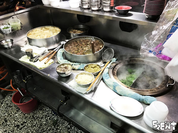 食記六街口飯担3.jpg