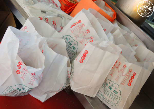 姊妹雙胞胎:呷飽祙【新北八里・姊妹雙胞胎】冬天就是要吃油炸物啊