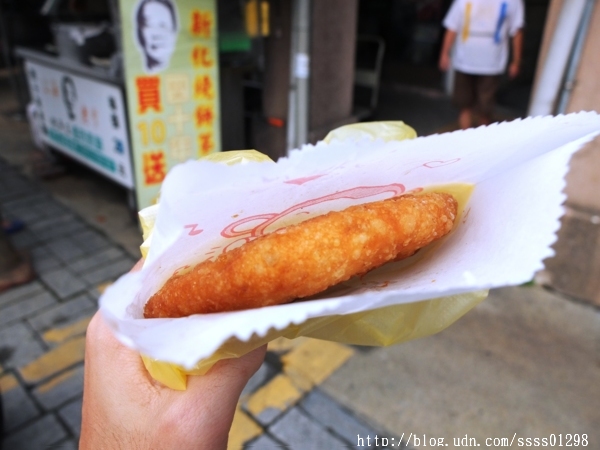 上海老爹蔥肉煎餅:【美食特搜。台南新化區】上海老爹蔥肉煎餅。新化老街美食 純手工美味 單賣蔥肉煎餅屹立40多個年頭
