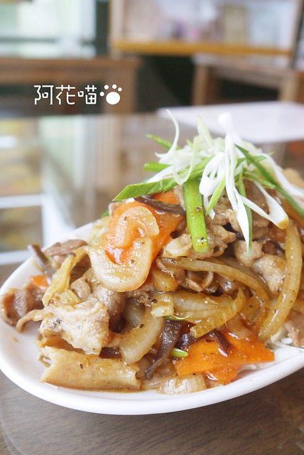 以娜的店風味料理:【新竹│風味餐】尖石鄉宇老壯闊景色,搭配優雅舒適風味餐『以娜的店』