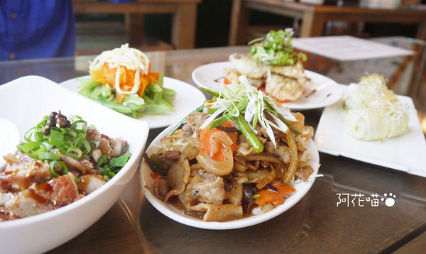 以娜的店風味料理:【新竹│風味餐】尖石鄉宇老壯闊景色,搭配優雅舒適風味餐『以娜的店』