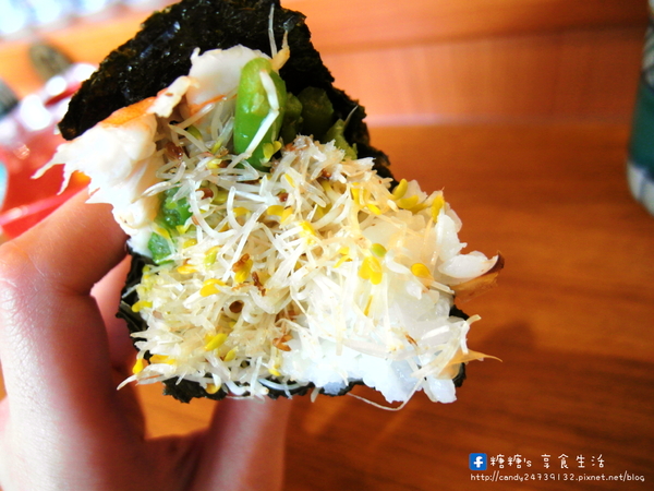 信兵衛:〖台中│美食〗信兵衛 ❤ 手作丼飯壽司日式料理,靠近中華夜市,用料實在,價格平價,大推他們家的牛五花握壽司!!