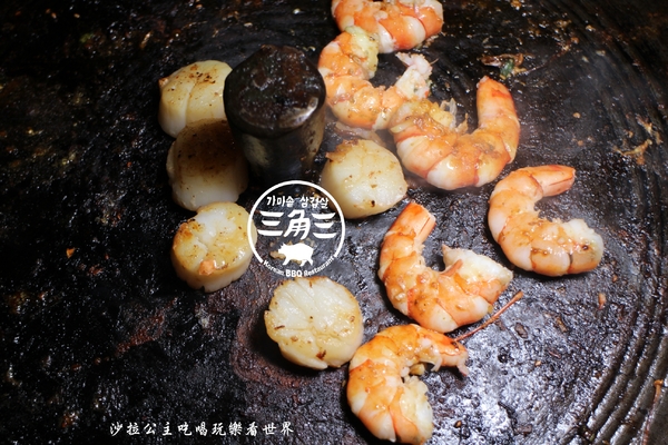 三角三金蔘燉雞湯(府中店)：板橋韓式料理『三角三-府中店』韓式燒烤/大鍋蓋烤肉/捷運府中站