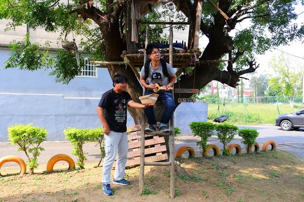 晴心樹屋：【新竹景點】戰車公園內的晴心樹屋~IG熱門打卡景點小小的祕密基地，真的小小的，千萬不要來喔^^