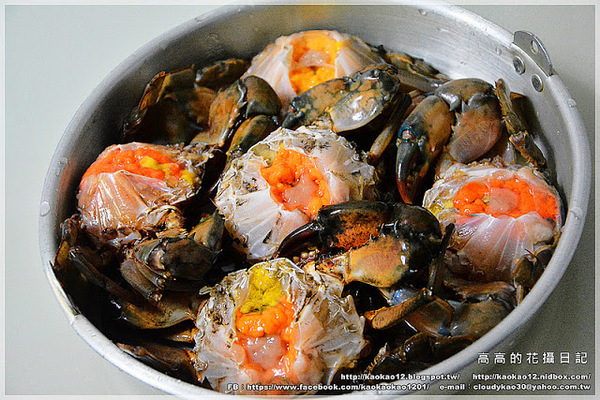 中樺水產行:【高雄】三民區。中樺水產行《超級爆蛋蛋的紅蟳!》