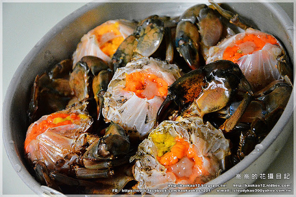 中樺水產行:【高雄】三民區。中樺水產行《超級爆蛋蛋的紅蟳!》