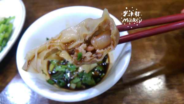 駱師父牛肉麵:【高雄/食﹡小港】鄰近高雄餐旅學院、小港醫院.駱師父牛肉麵