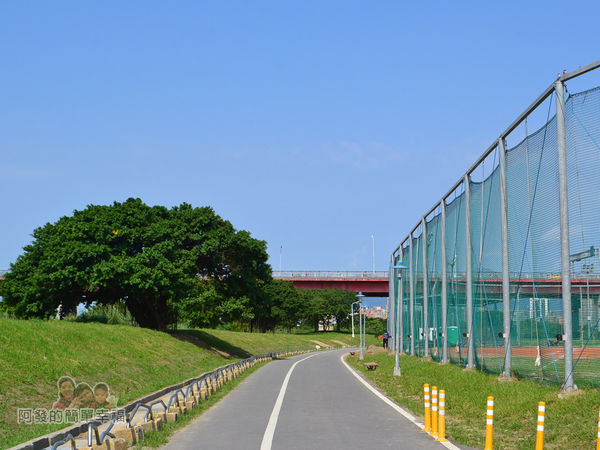 新店溪右岸32-雙園河濱公園