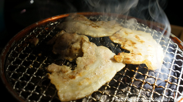 笑俱場燒肉居酒屋:【豐原美食】笑俱場燒肉居酒屋/日式建築燒肉/日式燒烤/日式燒肉/日式碳火燒肉/燒肉喝酒/豐原火車站美食/攝影景點