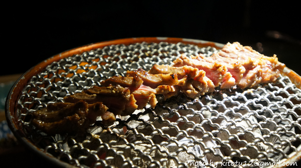 笑俱場燒肉居酒屋:【豐原美食】笑俱場燒肉居酒屋/日式建築燒肉/日式燒烤/日式燒肉/日式碳火燒肉/燒肉喝酒/豐原火車站美食/攝影景點