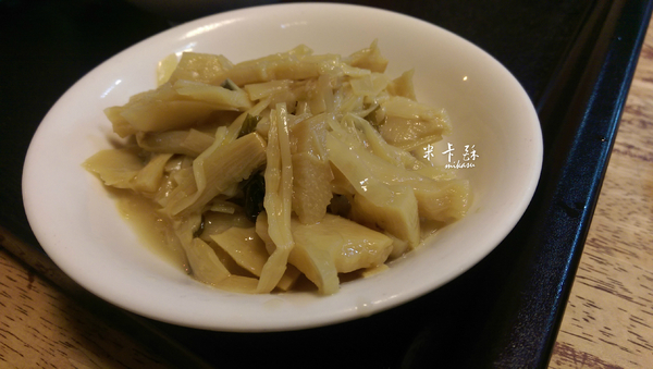 米糕厝(河南店)：【高雄/食﹡前鎮】市區內的平價樸實．米糕厝