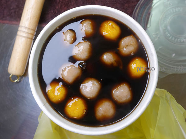 【桃園小吃】桃園忠孝甜品專賣-現煮!手工芋圓湯圓大湯圓,以黑糖入湯的極品熱甜湯.冬至/元宵/燒仙草/湯圓紅豆湯/花生湯圓/芝麻湯圓/桃園美食/在地人推薦必吃