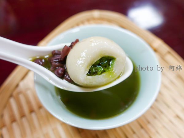 【桃園小吃】桃園忠孝甜品專賣-現煮!手工芋圓湯圓大湯圓,以黑糖入湯的極品熱甜湯.冬至/元宵/燒仙草/湯圓紅豆湯/花生湯圓/芝麻湯圓/桃園美食/在地人推薦必吃