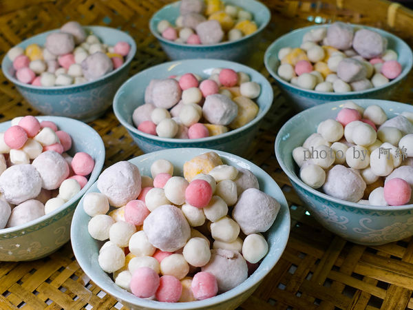 【桃園小吃】桃園忠孝甜品專賣-現煮!手工芋圓湯圓大湯圓,以黑糖入湯的極品熱甜湯.冬至/元宵/燒仙草/湯圓紅豆湯/花生湯圓/芝麻湯圓/桃園美食/在地人推薦必吃