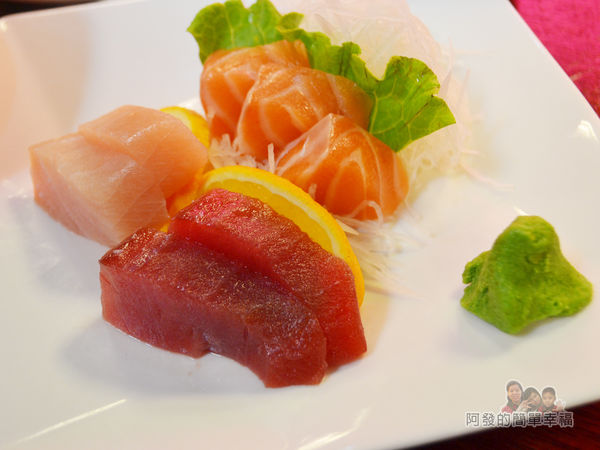 新宿食事處23-超值生魚片