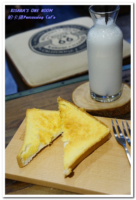 帕卡遜 percussion caf'e：新板咖啡輕食．打擊樂美女的特色咖啡小店──帕卡遜Percussion Caf'e