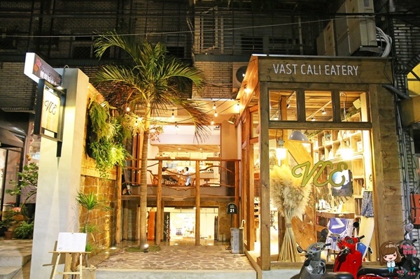 VCE南加州餐飲生活概念店：【食記】台北東區 VCE 南加州餐飲生活概念店 海洋衝浪風咖啡館餐廳 共生共享不限時悠活新鮮