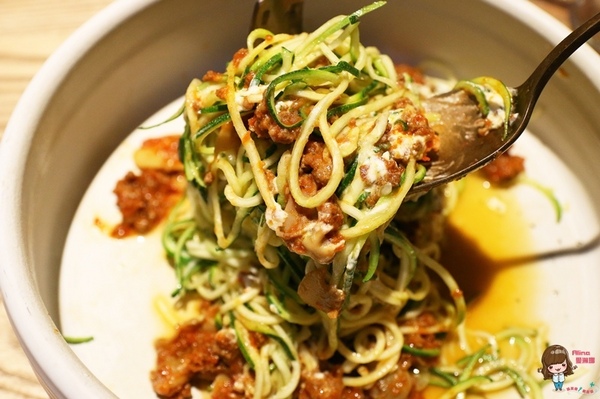 VCE南加州餐飲生活概念店：【食記】台北東區 VCE 南加州餐飲生活概念店 海洋衝浪風咖啡館餐廳 共生共享不限時悠活新鮮