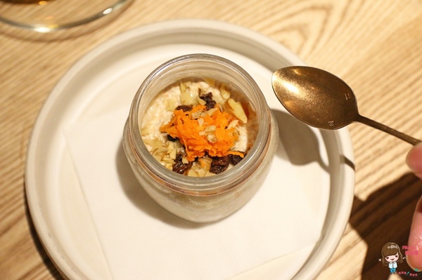 VCE南加州餐飲生活概念店：【食記】台北東區 VCE 南加州餐飲生活概念店 海洋衝浪風咖啡館餐廳 共生共享不限時悠活新鮮