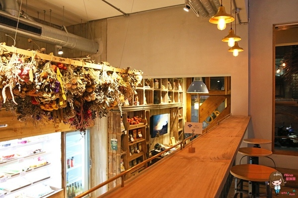 VCE南加州餐飲生活概念店：【食記】台北東區 VCE 南加州餐飲生活概念店 海洋衝浪風咖啡館餐廳 共生共享不限時悠活新鮮