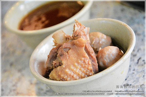 霸味薑母鴨(民生店)：【高雄】新興區。霸味薑母鴨 高雄旗艦店《立冬中午就來吃薑母鴨！》