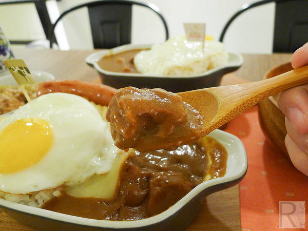 HOME CURRY:娜丹小姐【西門 】HOME CURRY 有家的味道,溫暖你的心|隱藏版萌萌咖哩飯|萬年大樓美食街|捷運西門站|口碑券