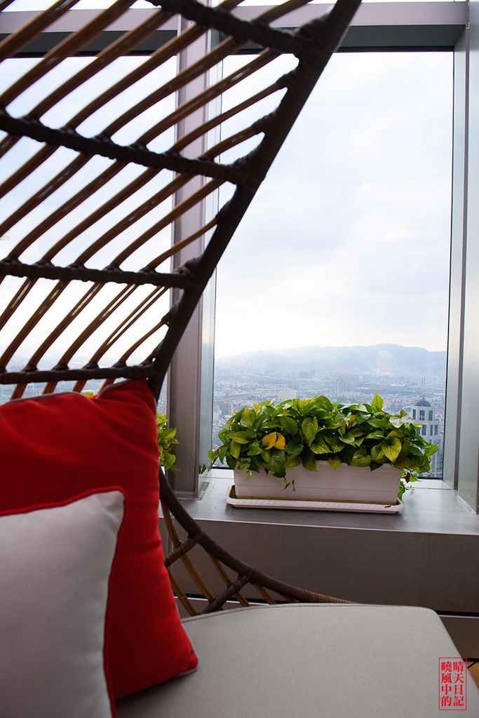 Asia 49 亞洲料理及酒廊:【愛評體驗團|Asia 49 亞洲料理及酒廊 聖誕跨年 歡聚餐廳】嚐道地亞洲料理 賞新板最高無敵景觀 眼口的幸福饗宴