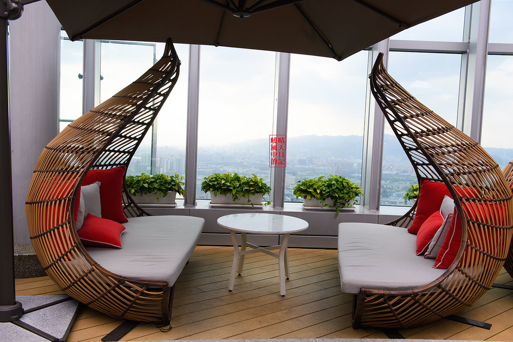 Asia 49 亞洲料理及酒廊:【愛評體驗團|Asia 49 亞洲料理及酒廊 聖誕跨年 歡聚餐廳】嚐道地亞洲料理 賞新板最高無敵景觀 眼口的幸福饗宴