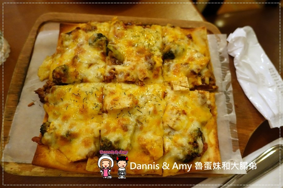 20161107《新竹美食》貳樓餐廳 Second Floor Café-新竹店 x STEG慶生~服務好份量足夠適合聚餐 飲料無限續︱ （影片） (10).jpg