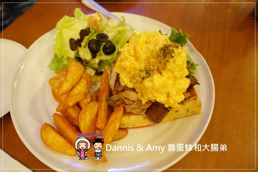 20161107《新竹美食》貳樓餐廳 Second Floor Café-新竹店 x STEG慶生~服務好份量足夠適合聚餐 飲料無限續︱ （影片） (17).jpg