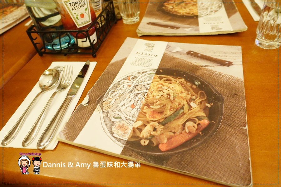 20161107《新竹美食》貳樓餐廳 Second Floor Café-新竹店 x STEG慶生~服務好份量足夠適合聚餐 飲料無限續︱ （影片） (22).jpg